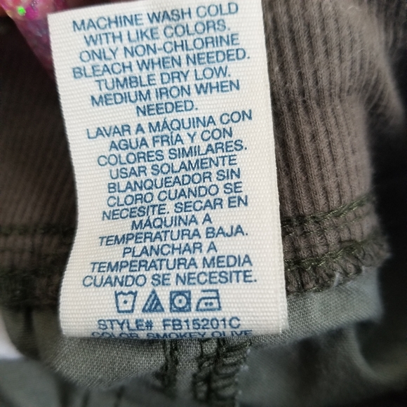 Camouflage Shorts - Picture 5 of 7